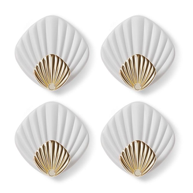 4pcs Creative Shell Shape Wall Hanging Hook Punch-free Strong Adhesive Hook Bathroom Kitchen Wall-mounted Seamless Sticky Hook Shell Hook Non-Punching Strong Adhesive Adhesive Hook Bearing Door Behind Wall Bathroom Kitchen Key Holder