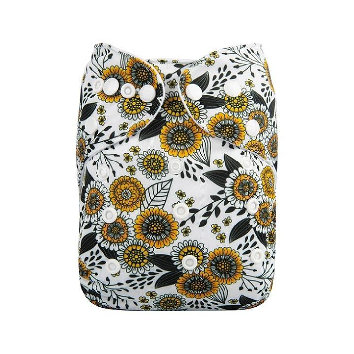 Baby One Size Fits All Reusable Baby Cloth Diaper with Microfiber Insert Diaper For Baby Boys and Baby Girls In Modern New Printed Design