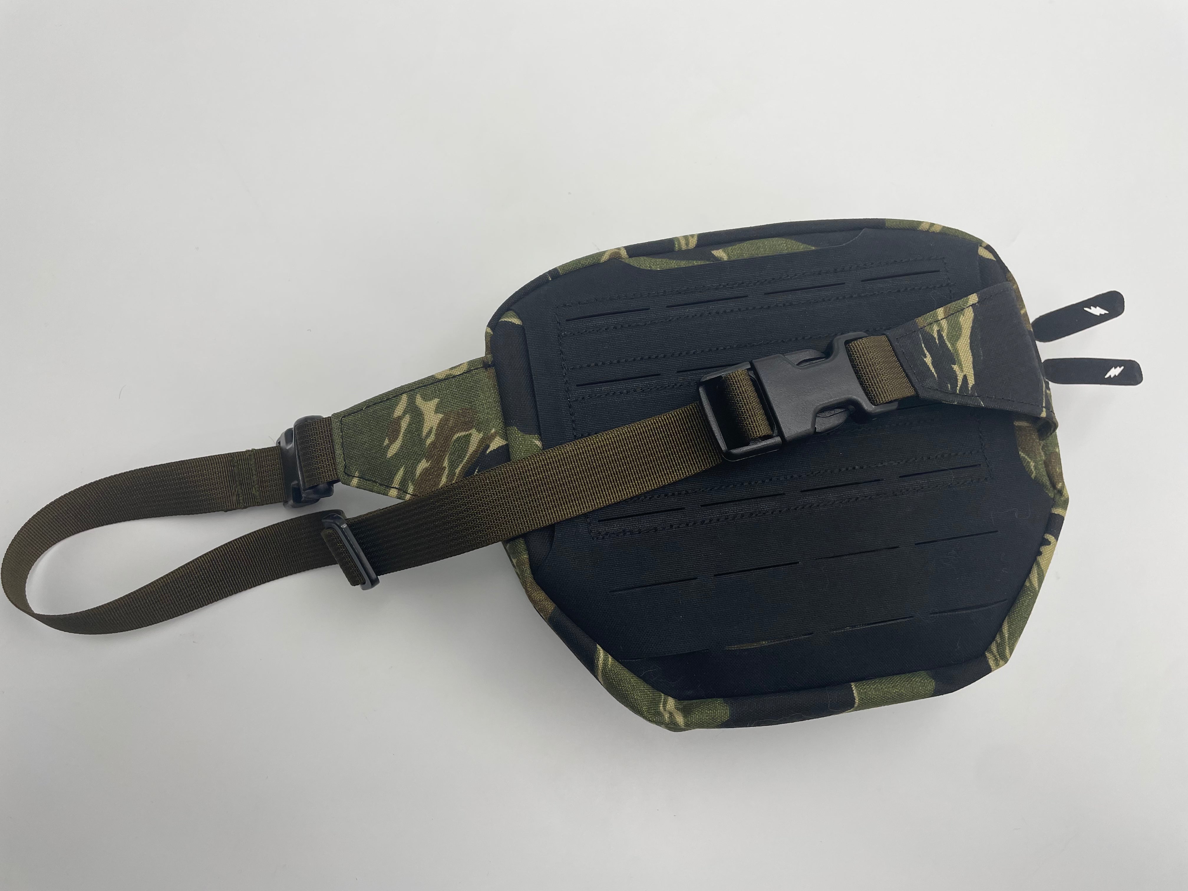 Multifunctional Fanny Pack (Various Colors and Patterns)