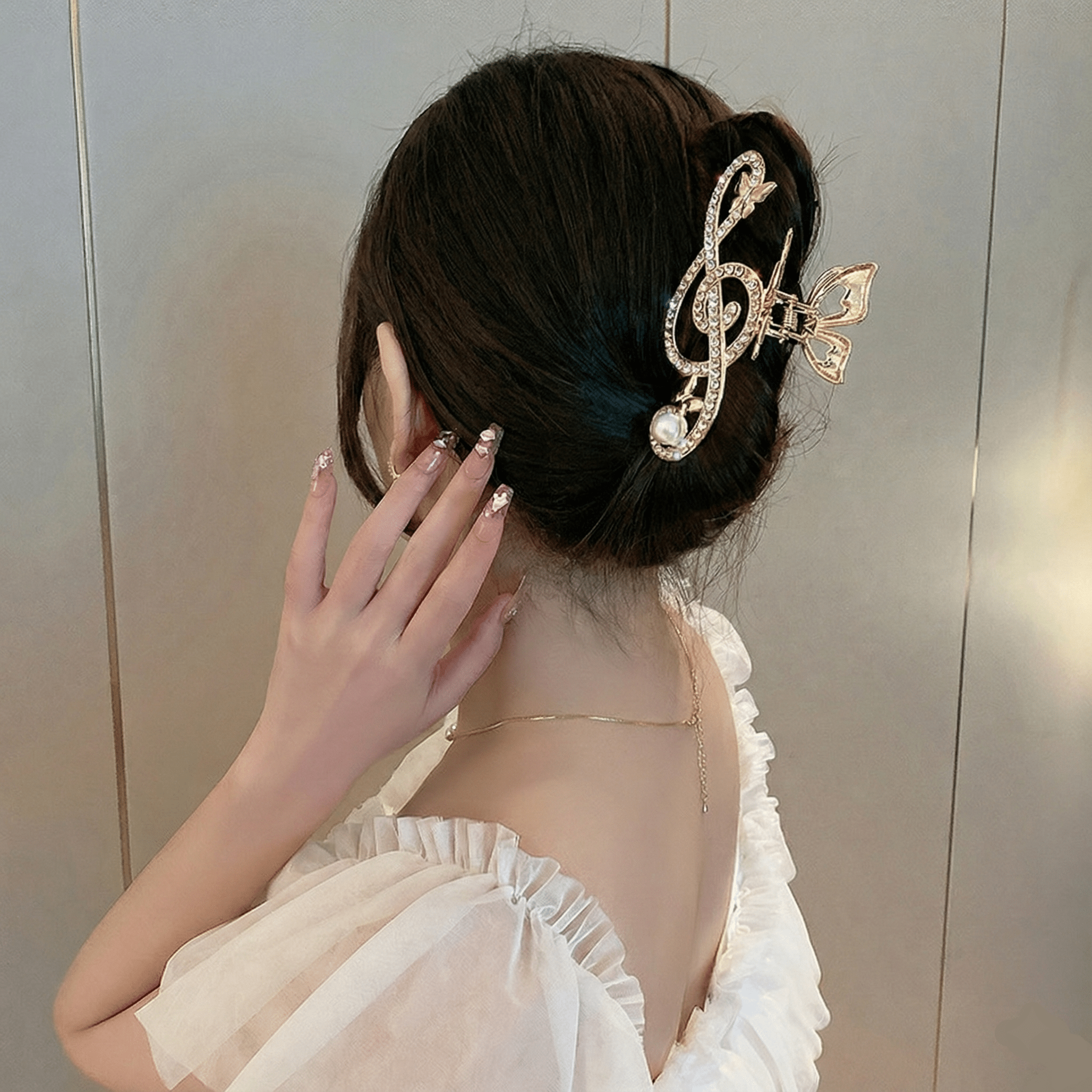 Treble Clef Hair Clip Sparkling Rhinestone Metal Gold Tone Butterfly Barrette for Music Lovers Formal Concert Wear