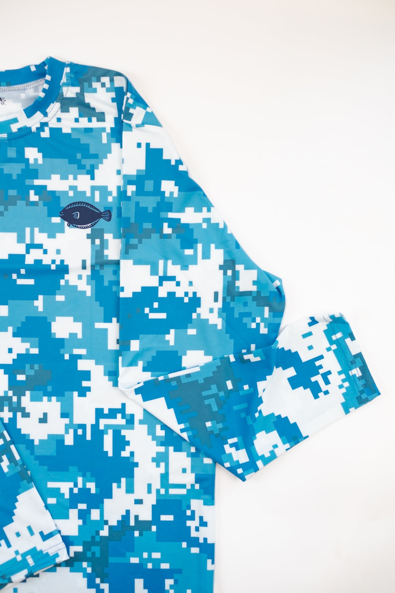 Long Sleeve Sun Shirt (Camo)