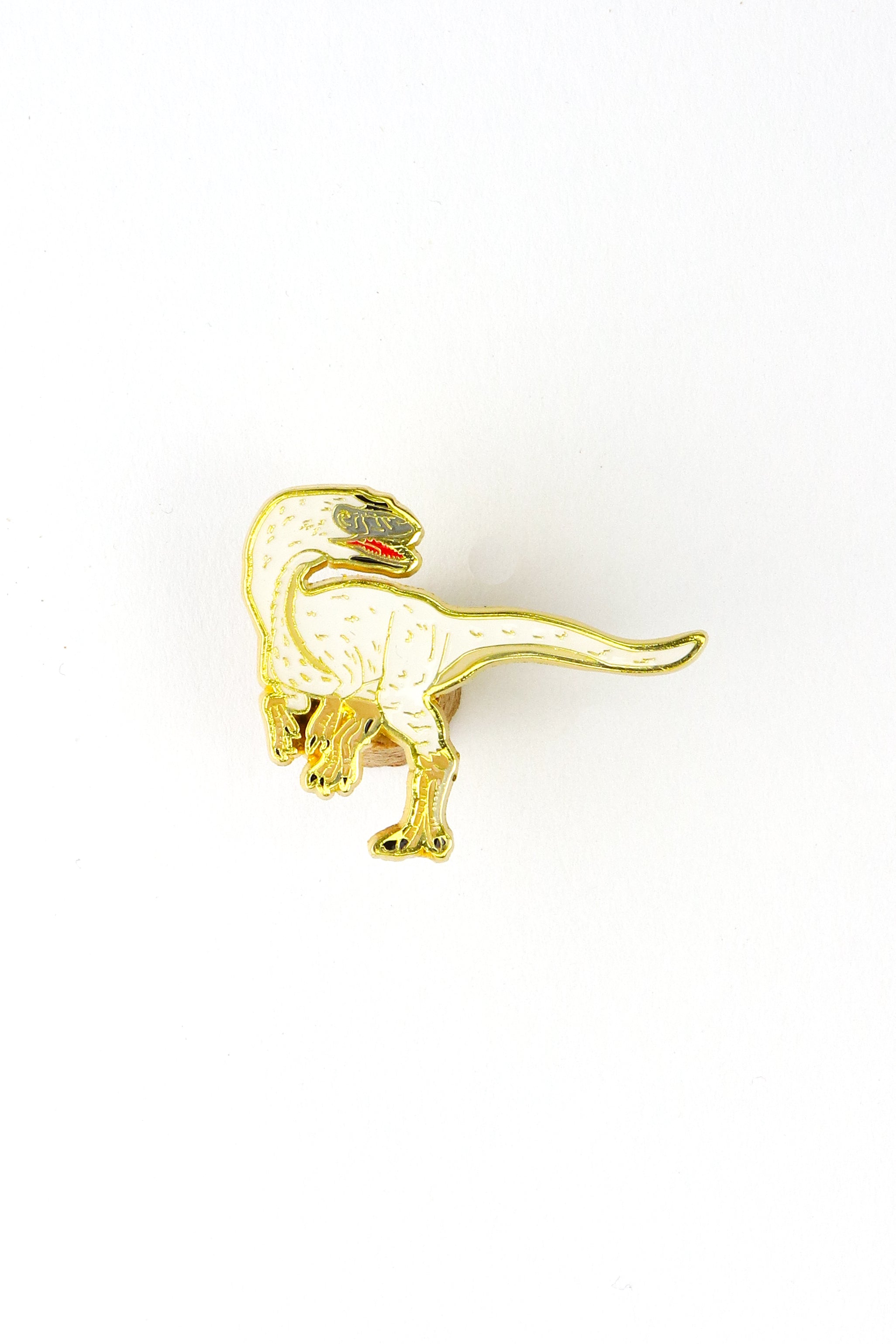 Dilong Enamel Pin (Dilong paradoxus)